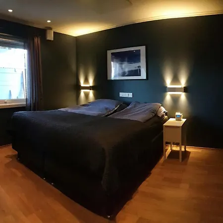 Lägenhet Spacious House Close To World Championship